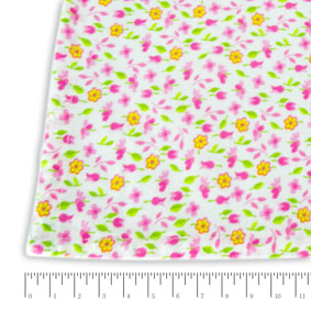 Toalha Quadrada Floral Rosa Camponesa 1,52X1,52